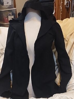 No Label Black Sweater With Hood